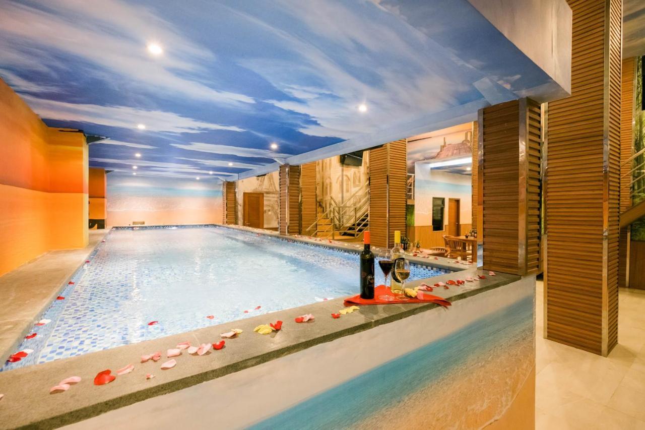 קנגו Caroline Hostel מראה חיצוני תמונה